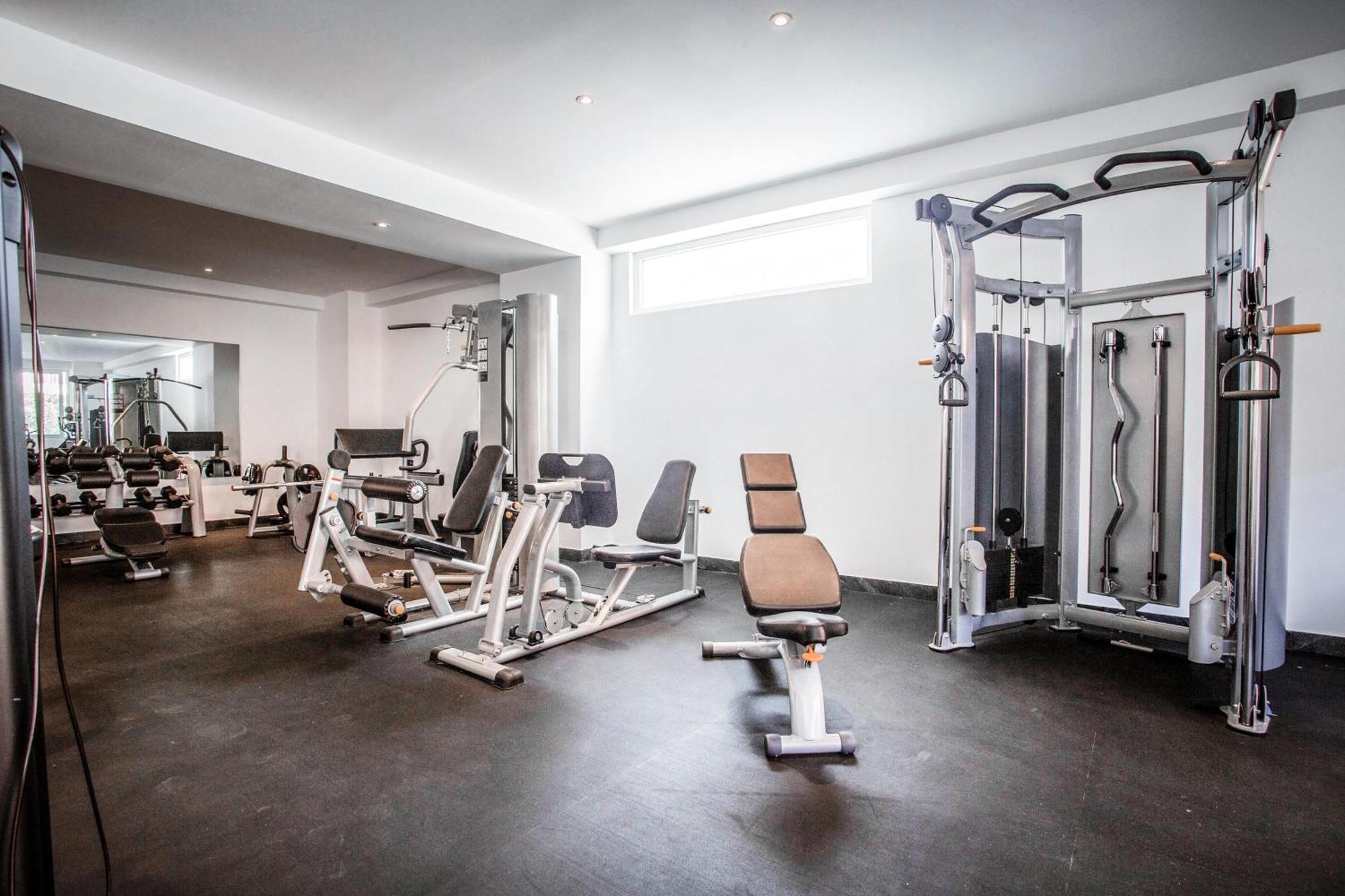 Holiday home Penthouse At Desire With Pool, Gym *